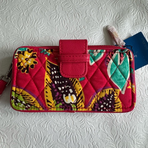 Vera Bradley RFID Rumba Smartphone Wristlet - Picture 1 of 4
